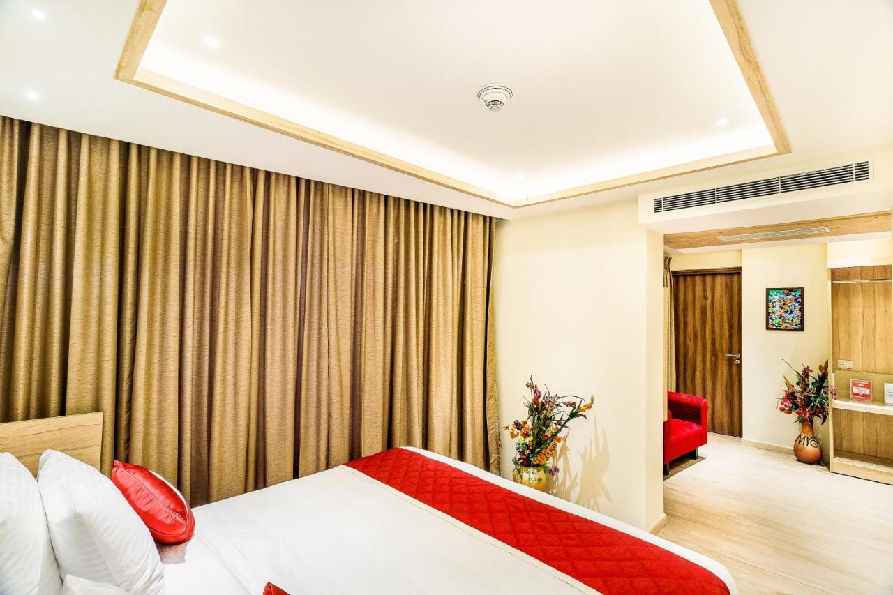 Hotel Jagadish International-Sankey Road Бангалор Экстерьер фото